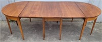3 Part tapered leg banquet table