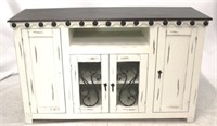 Painted media console