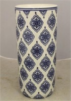 Blue & white umbrella vase