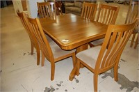 5 FT Dining Room Table and Chairs