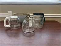 4 Coffee Pots & Filter Holder