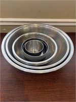 7 Stainless Mixing Bowls Assorted Sizes