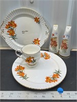 5 pieces of Various Prairie Lily Dishware.