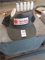 Sani-Dairy hat with pin
