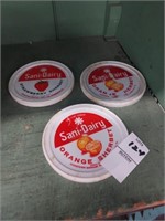 3 Sani-Dairy lids
