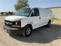 *2003 Chevy Van 3500