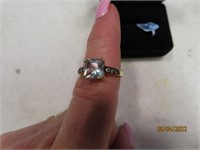 14kt Gold SQR sz7 Ring Stunner $758