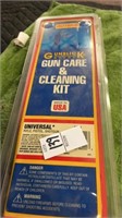 Outers gun cleaning kit. Universal