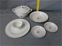 6 Pieces of Royal Swirl China