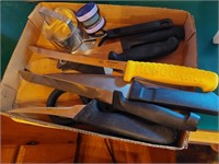 Box lot with knives, biscuit cutter,knife