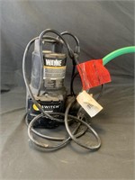 Wayne auto on-Off water removable portable pump