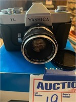 Yashica TL35 35MM Camera w/Original Box