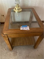 Queen Ann Coffee & End Table