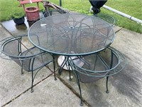 5 pc Round Table & Chairs