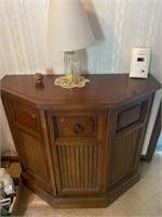 2 Boxes of Misc Items/Hall Half Cabinet/Lamp