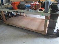 heavy built work bench