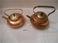 Vtg. Copper tea kettles 5in, 7 in