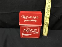1970s COCA COLA Recipe Box w Un-Opened Recipes