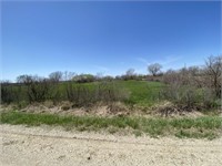 8+/- Acres located at 27356155th St. Iowa Falls