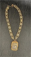 Vintage locket/pendant necklace