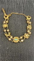 Del Mar Vtg Faux Pearl link bracelet