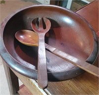 Wood bowl and utensils