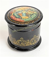 Antique Russian lacquer box - rim flakes on and