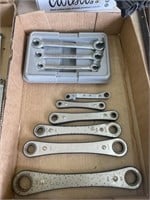 CRAFTSMAN WRENCH SET