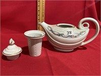 Canary Hall Aladdin tea pot & strainer