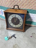 Small mantle clock Elgin