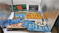 Vintage decorative license plates