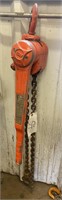 CM 1 1/2 Ton Chain Hoist