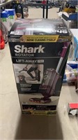 Shark Rotator Lift Away Pro Vacuum USED