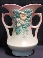 Hull art U.S.A. pottery vase