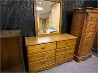 6 Drawer Dresser & Mirror Wooden