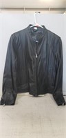 1 Ladies Leather Jacket (Size L)