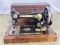 SEWING MACHINE