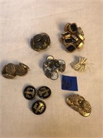 Lot of Vintage Buttons