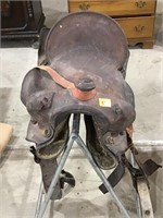 1 Bona Allen Western Saddle