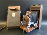 Kodak Six-16 Art Deco Folding Camera - Brown W/