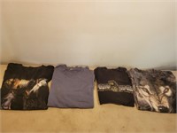 4 Mens T-Shirts Size L #need cleaned