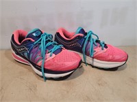 ISO Fit Ladies Running Shoes Size 8