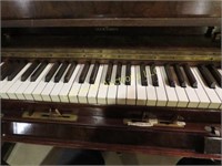 Geo B Norris player piano w rolls and bench workin