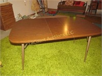 vintage dining table w 1 leaf