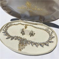 Vintage Jewelcrest Necklace And Earring Set