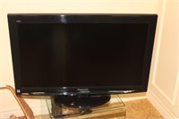 Panasonic TV with Remote 33"