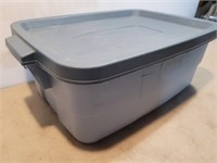 Rubbermaid Tote 16inWx24inLx9inH