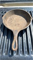 Lodge D8 5sk cast iron skillet