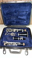 Selmer 1400 clarinet w/case