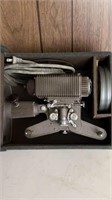 Revere movie projector w/case
